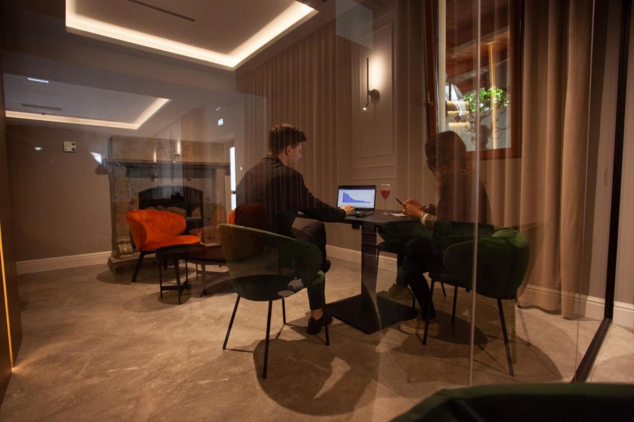 Bel Sito Hotel Due Torri Manocalzati Экстерьер фото