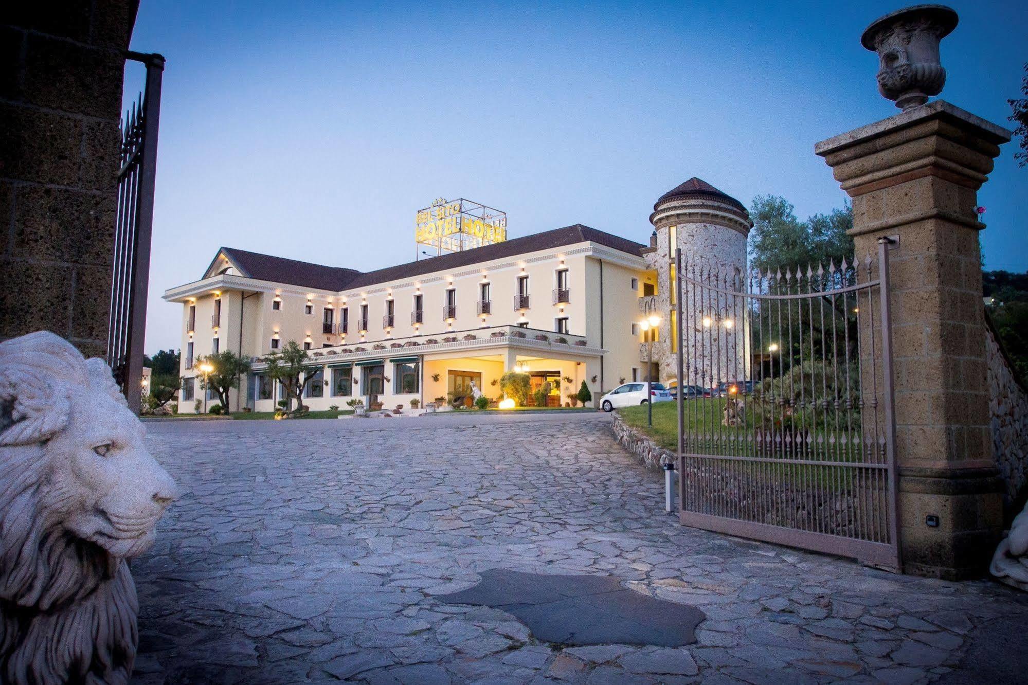 Bel Sito Hotel Due Torri Manocalzati Экстерьер фото