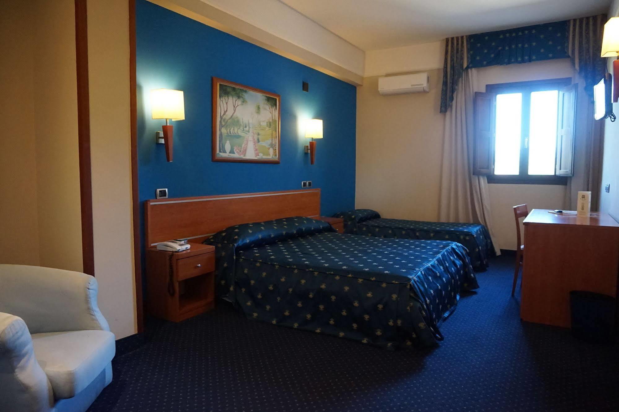 Bel Sito Hotel Due Torri Manocalzati Экстерьер фото