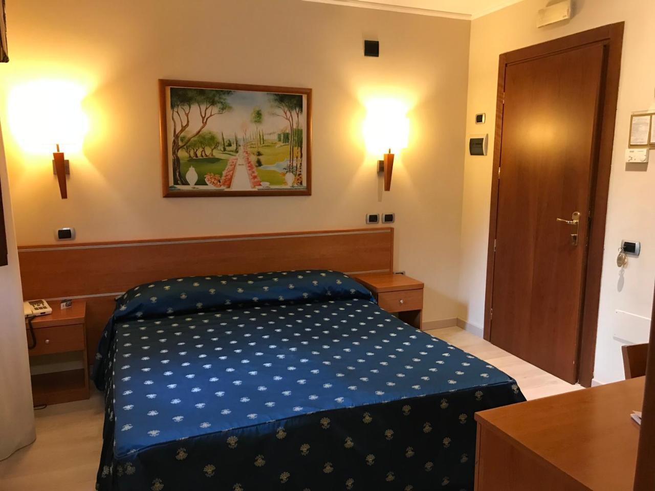 Bel Sito Hotel Due Torri Manocalzati Экстерьер фото